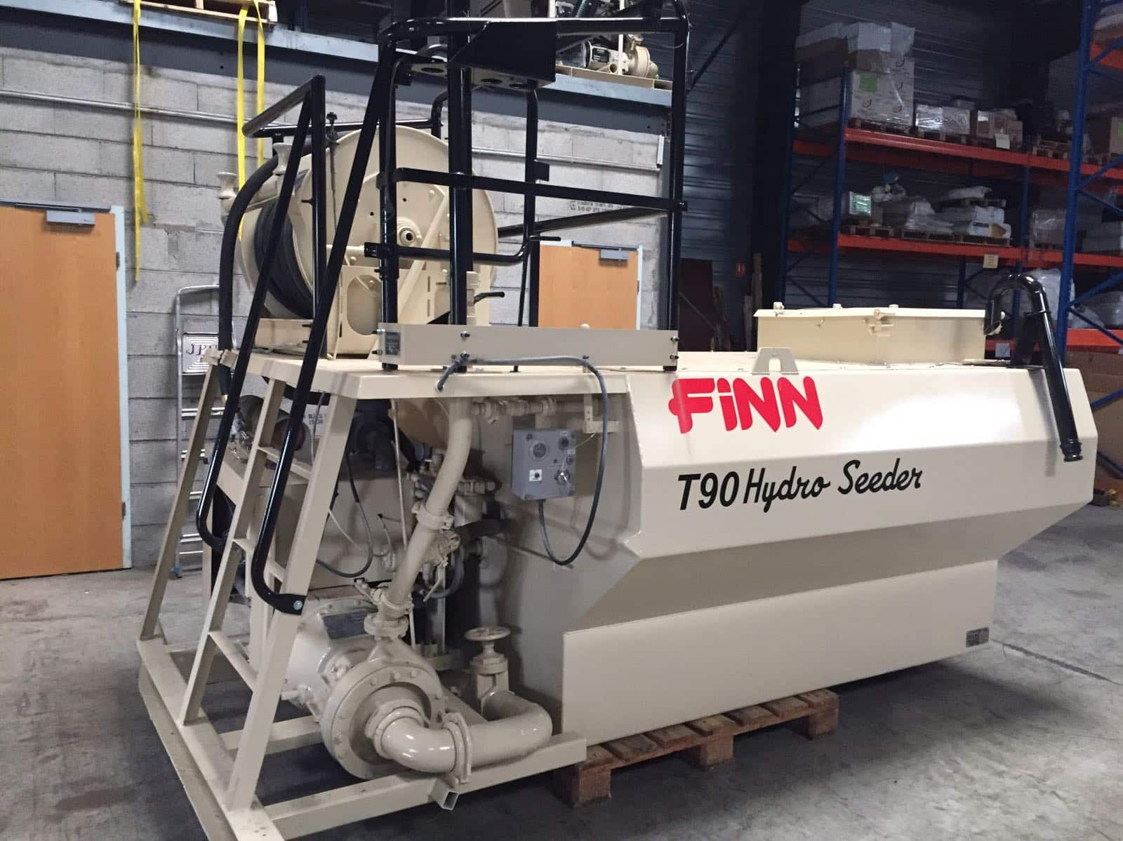Ex-Demo and Reconditioned FINN Hydroseeders - Hydro-app