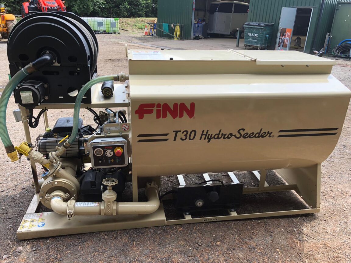 Finn T30 Hydroseeder