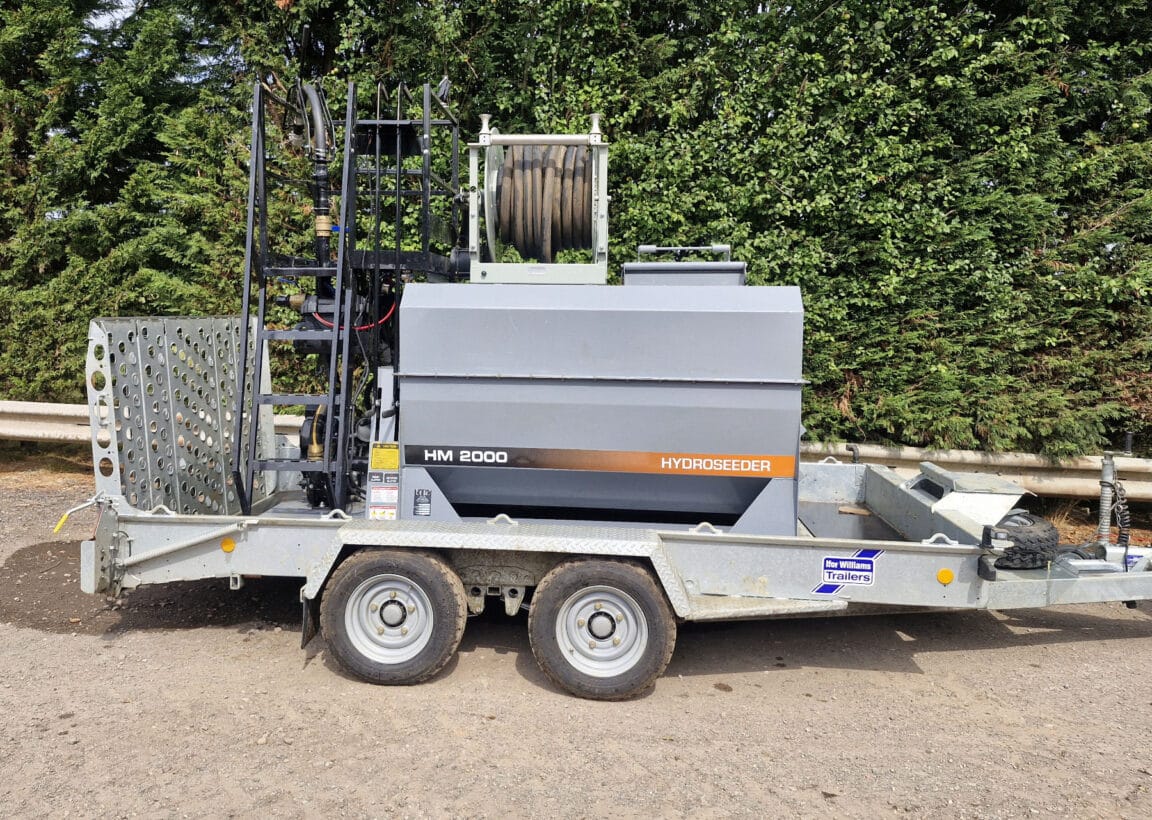 HM 2000 Hydroseeder